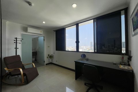 Condo à Watthana, Bangkok, Thaïlande, 5 chambres № 190960 - photo 27
