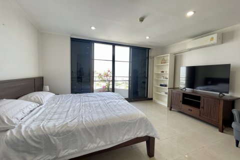 Condo à Watthana, Bangkok, Thaïlande, 5 chambres № 190960 - photo 30