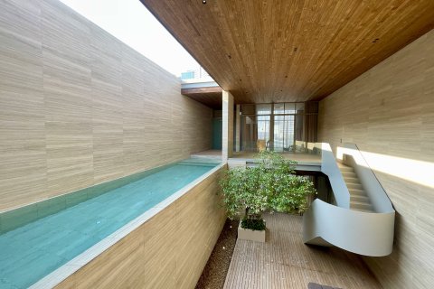 Villa in Sathon, Bangkok, Thailand 4 bedrooms № 190961 - photo 2