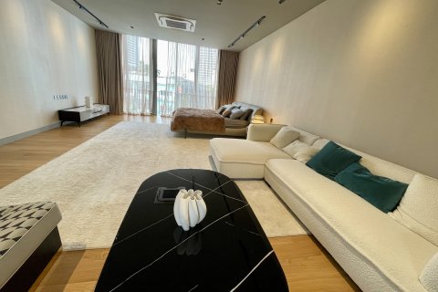 Villa in Sathon, Bangkok, Thailand 4 bedrooms № 190961 - photo 17