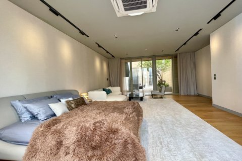 Villa in Sathon, Bangkok, Thailand 4 bedrooms № 190961 - photo 24