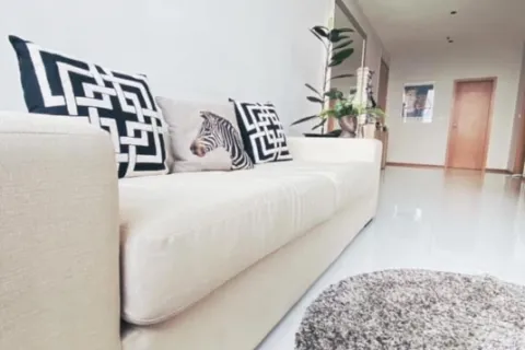 Duplex in Khlong Toei, Bangkok, Thailand 1 Schlafzimmer № 215662 - Foto 3