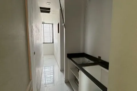 Duplex in Bang Kho Laem, Bangkok, Thailand 5 Schlafzimmer № 215664 - Foto 27