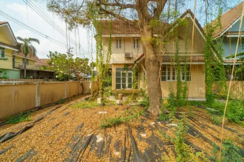House in Ban Lam Luk Ka, Thailand 3 bedrooms № 160290