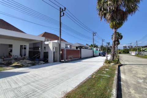 House in Phuket, Thailand 3 bedrooms № 160289 - photo 3