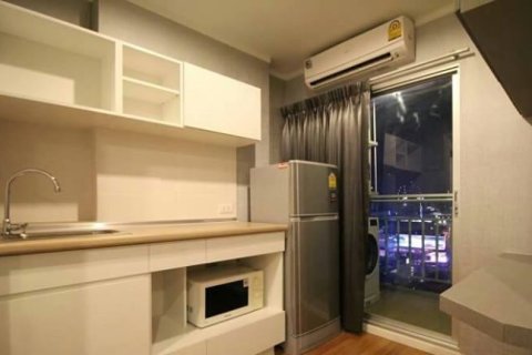 คอนโดมิเนียมในกรุงเทพฯ, ประเทศไทย, 1 ห้องนอน № 206125 - รูปถ่าย 3