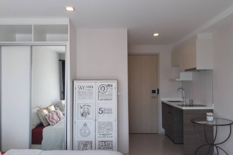 Studio dans le Condo à Sathon, Bangkok, Thaïlande № 206123 - photo 4