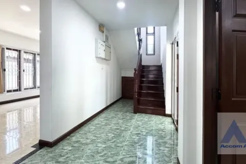 Haus in Suan Luang, Bangkok, Thailand 4 Schlafzimmer № 214602 - Foto 7