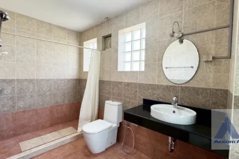 Haus in Suan Luang, Bangkok, Thailand 4 Schlafzimmer № 214602 - Foto 8