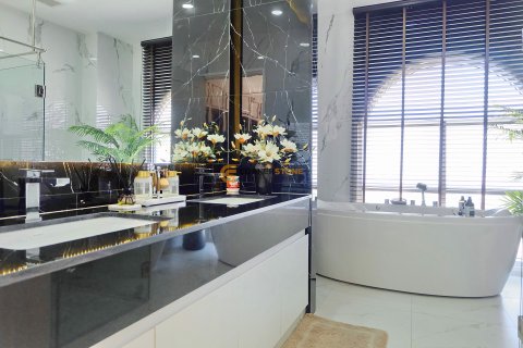 Studio in the Condo on Jomtien Beach, Pattaya, Thailand № 171530 - photo 15