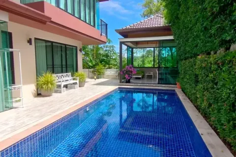 House in Bang Tao, Thailand 3 bedrooms № 171527