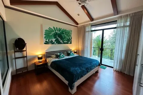 House in Bang Tao, Thailand 3 bedrooms № 171527 - photo 5