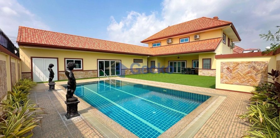 Maison à Pattaya, Thaïlande 4 chambres № 197252