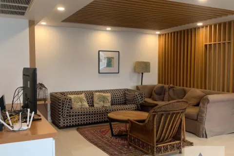 Condo à Khlong Toei, Bangkok, Thaïlande, 3 chambres  № 214548