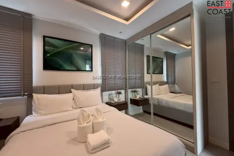 Casa de 8 dormitorios en Jomtien Beach, Pattaya, Tailandia № 212566 - foto 14