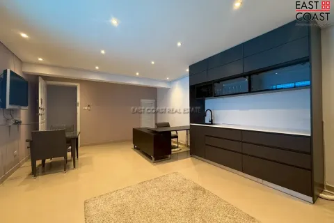 Casa de 4 dormitorios en Jomtien Beach, Pattaya, Tailandia № 212564 - foto 7