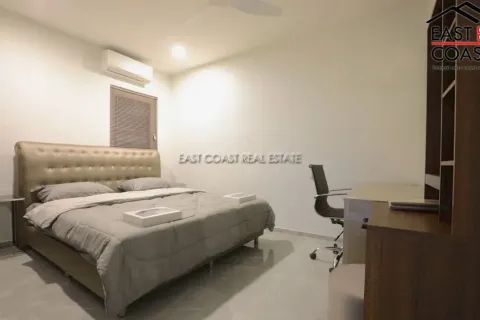 Casa de 3 dormitorios en Pattaya, Tailandia № 212568 - foto 10