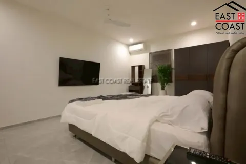 Casa de 3 dormitorios en Pattaya, Tailandia № 212568 - foto 8