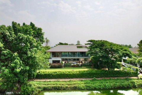 House in Chiang Mai, Thailand 4 bedrooms № 119982 - photo 8