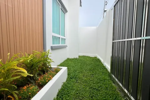 Casa de 3 dormitorios en Pattaya, Tailandia № 210626 - foto 7