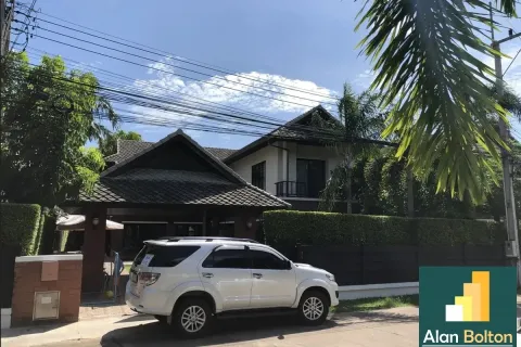 Casa de 3 dormitorios en Pattaya, Tailandia № 210625 - foto 2