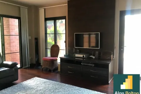 Casa de 3 dormitorios en Pattaya, Tailandia № 210625 - foto 16