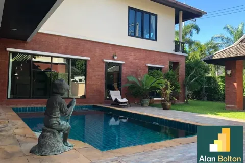 Casa de 3 dormitorios en Pattaya, Tailandia № 210625 - foto 4
