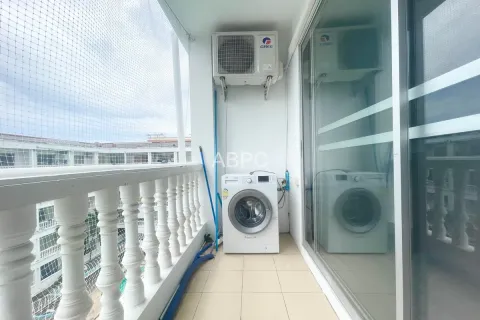 Condo on Jomtien Beach, Pattaya, Thailand, 1 bedroom № 210627 - photo 8