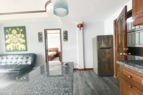 Condo on Jomtien Beach, Pattaya, Thailand, 1 bedroom № 210627 - photo 2