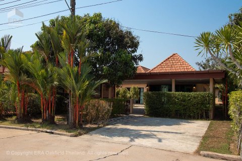 House in Klaeng, Thailand 3 bedrooms № 173352 - photo 2
