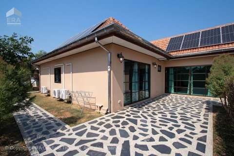 House in Klaeng, Thailand 3 bedrooms № 173352 - photo 3