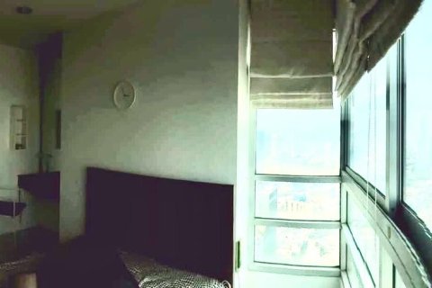 Condo à Bang Rak, Bangkok, Thaïlande, 2 chambres  № 173354 - photo 4