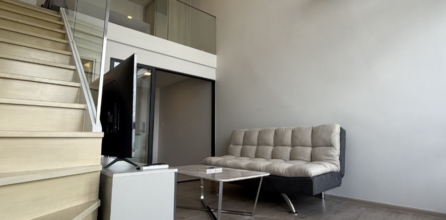 Studio dans le Condo à Suan Luang, Bangkok, Thaïlande № 173355