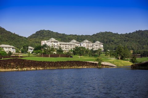 Condo à Hua Hin, Thaïlande, 2 chambres  № 150308 - photo 10