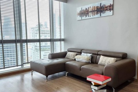 Condo in Bangkok, Thailand, 2 bedrooms  № 180516 - photo 4