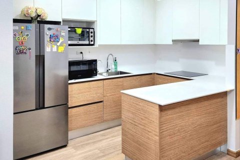 Condo in Bangkok, Thailand, 2 bedrooms  № 180516 - photo 5