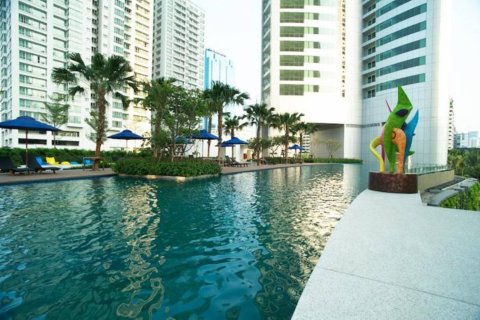 Condo in Bangkok, Thailand, 2 bedrooms  № 180516 - photo 13