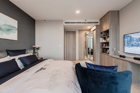 Penthouse in Bangkok, Thailand 3 bedrooms № 180517 - photo 14