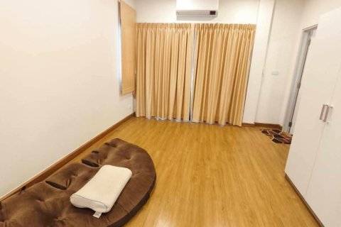 Maison à Saphan Sung, Bangkok, Thaïlande 4 chambres № 154732 - photo 12