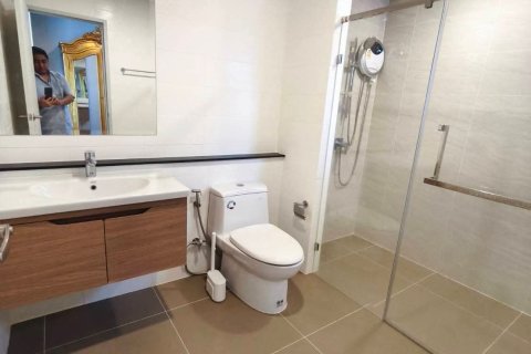 Maison à Saphan Sung, Bangkok, Thaïlande 4 chambres № 154732 - photo 7