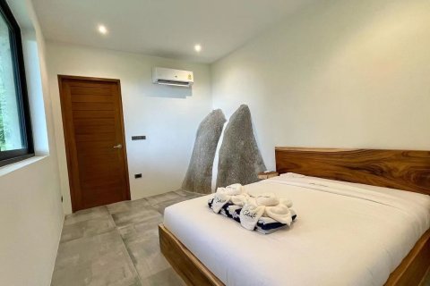 Villa in Ko Samui, Thailand 3 bedrooms № 154730 - photo 11