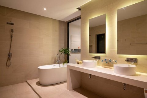 Villa in Ko Samui, Thailand 3 bedrooms № 154730 - photo 8