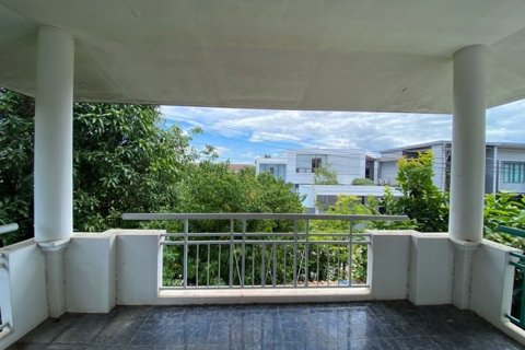 House in Chiang Mai, Thailand 4 bedrooms № 113926 - photo 19