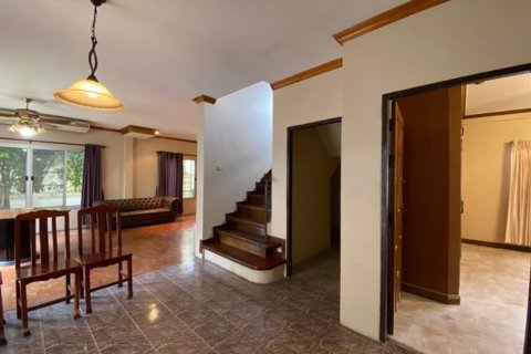 House in Chiang Mai, Thailand 4 bedrooms № 113926 - photo 11
