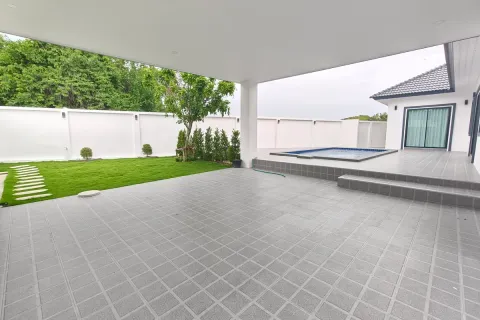 Casa de 3 dormitorios en Pattaya, Tailandia № 212262 - foto 5