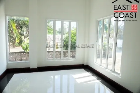 Casa de 2 dormitorios en Pattaya, Tailandia № 212263 - foto 5
