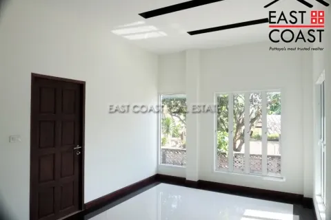 Casa de 2 dormitorios en Pattaya, Tailandia № 212263 - foto 4