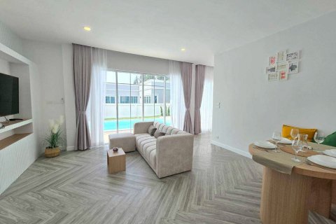 House in Cha-am, Thailand 3 bedrooms № 171240 - photo 3