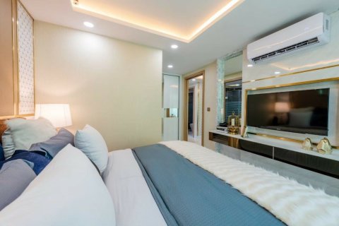 Condo in Pattaya, Thailand, 2 bedrooms  № 171242 - photo 18