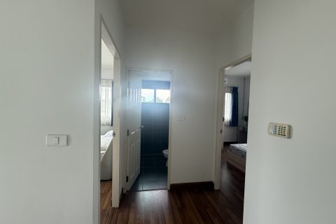 House in Chiang Mai, Thailand 4 bedrooms № 154716 - photo 14